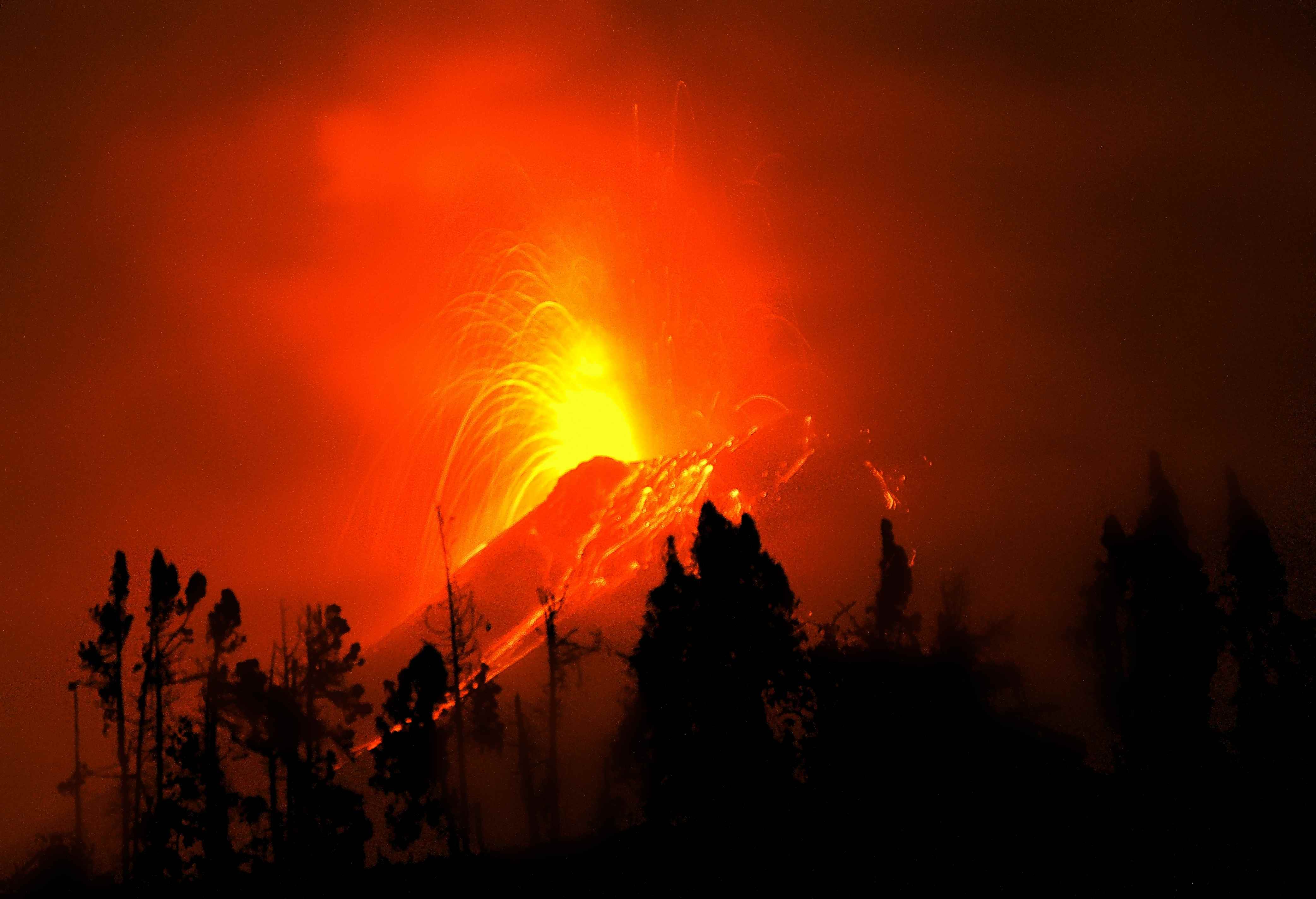 Tungurahua volcano (eruption in 2011).