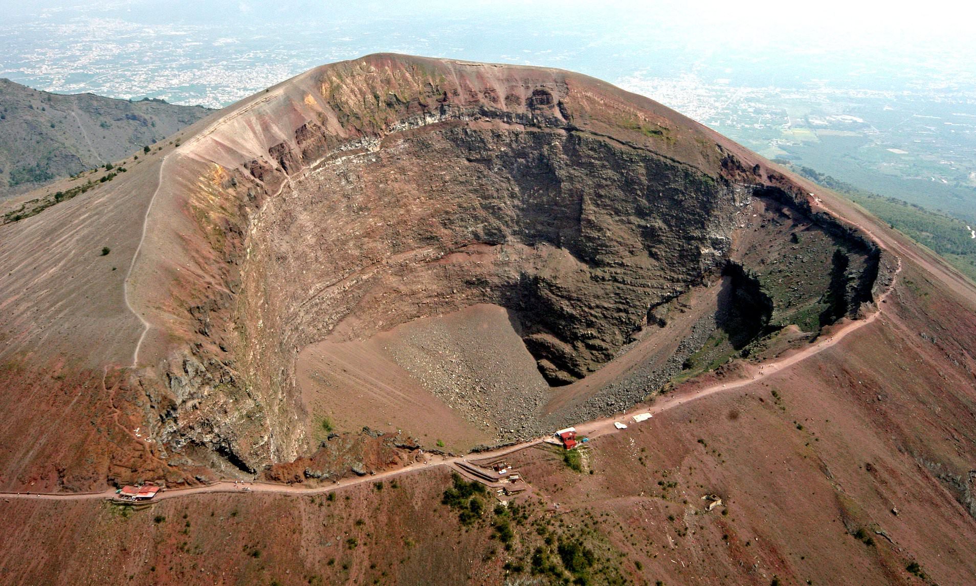 A photo of the crater of Mount Vesuvius in Naples, Italy. (AFP File)