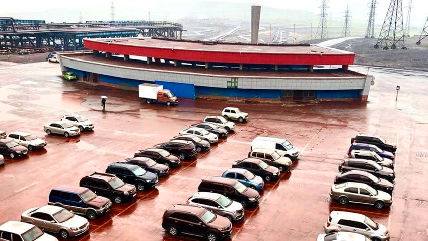 Russian industrial city of Norilsk hit with 'bloody' red rain