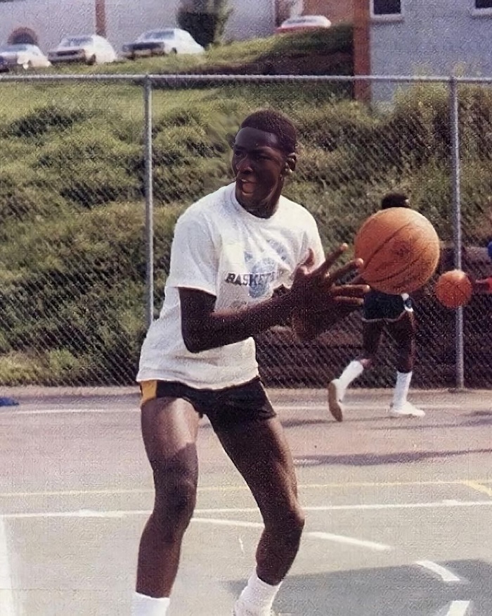 Michael Jordan dans son équipe universitaire en 1981.